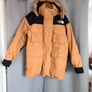 The North Face Men’s Tan and Black Insulated Parka